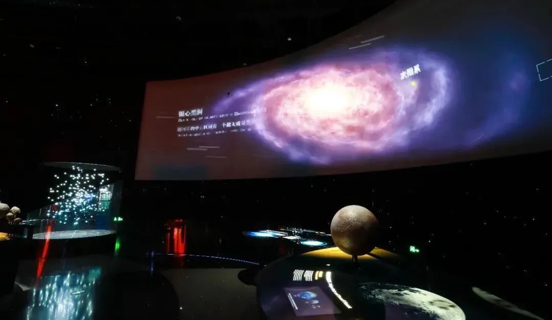 刷爆朋友圈！全球最大的天文館，上海又一地標(biāo)建筑火了~(圖13)